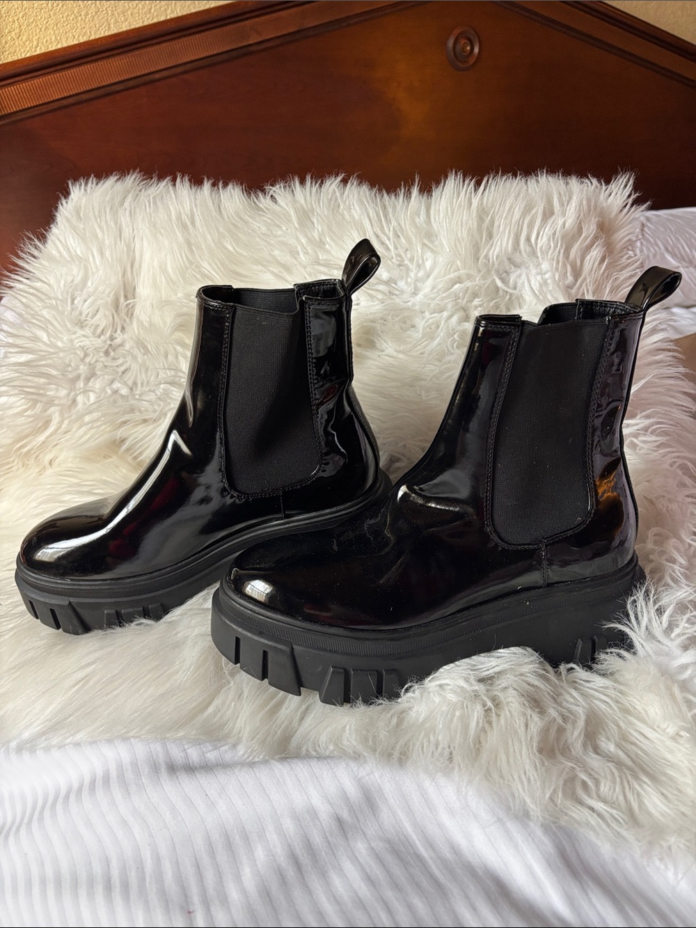 Chinese Laundry Black Patent Chelsea Lug Sole Booties